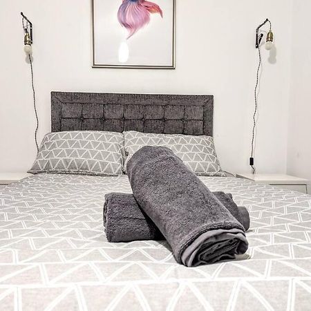 City Centre Comfort Northampton Apartment Bagian luar foto
