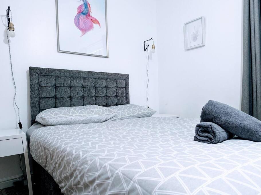 City Centre Comfort Northampton Apartment Bagian luar foto